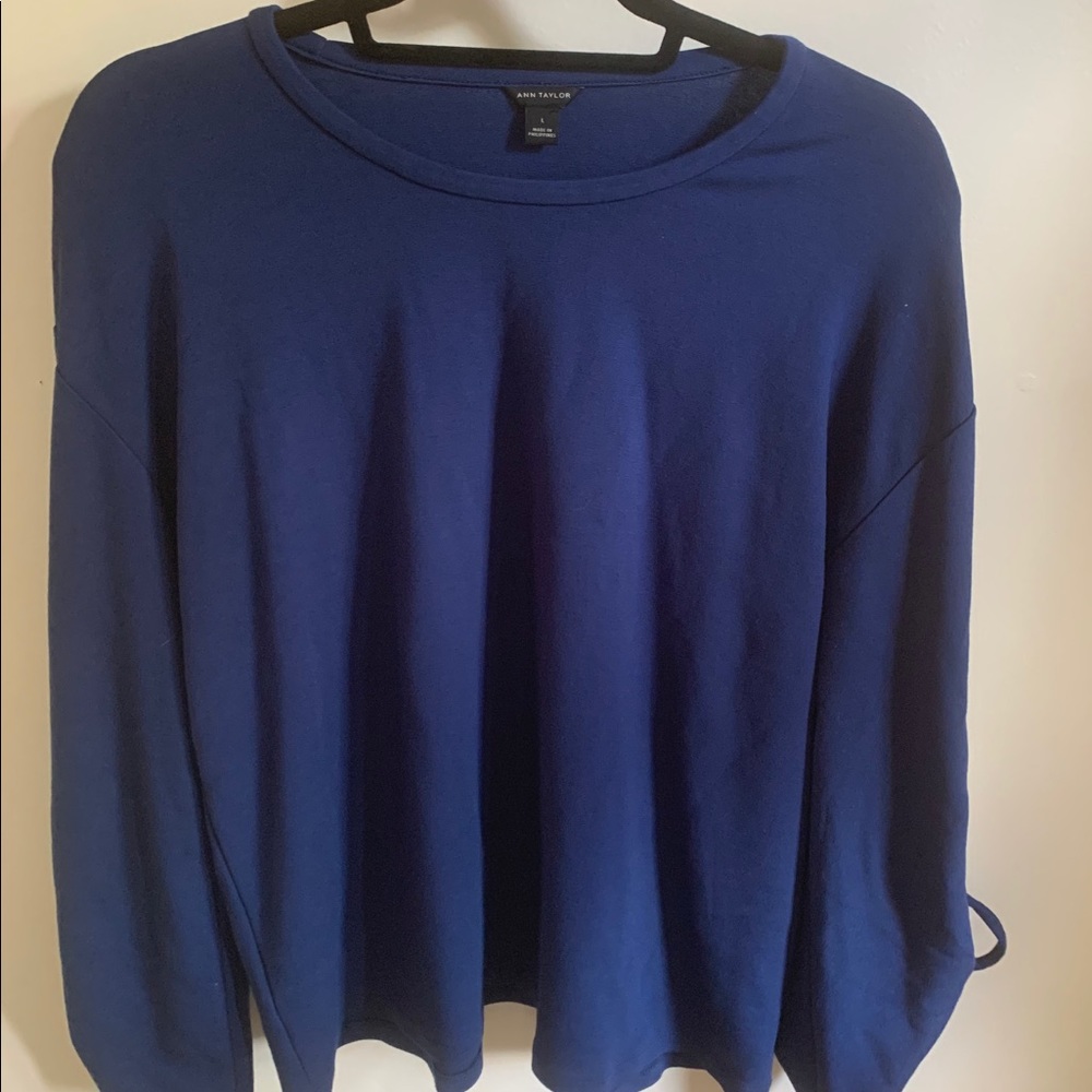 Flowy Blue Cotton Blouse with Tie Sleeves